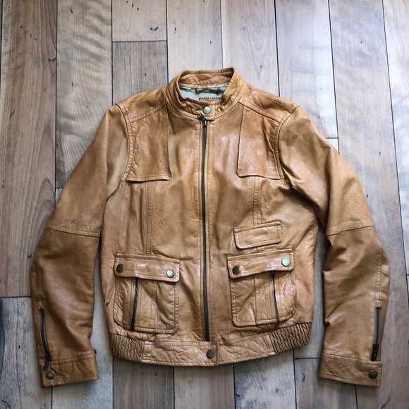 Banana Republic Jackets & Blazers - BANANA Republic 💯 % leather moto jacket Sz L